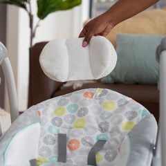 INGENUITY automatinė sūpuoklė - Hugs and Hoots