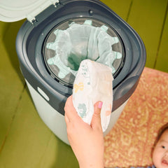 Tommee Tippee konteinerio naudojimas viena ranka