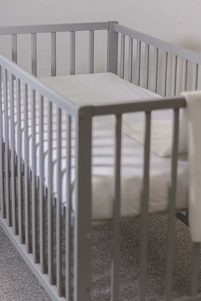 PETITE&MARS  paklodė su guma, White