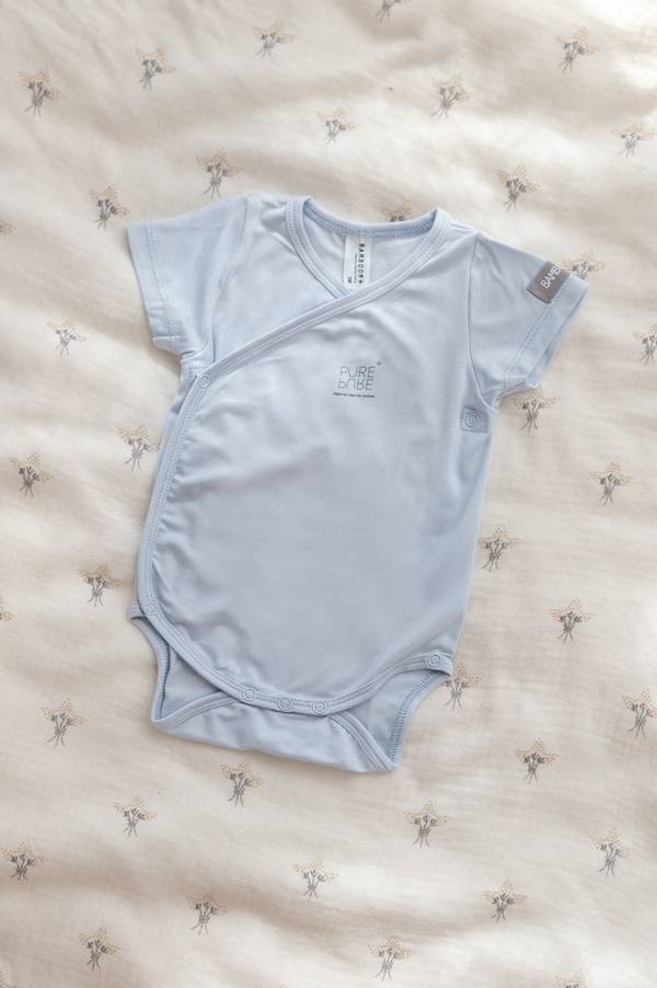 BAMBOOM bodžiukas trumpomis rankovėmis - Azzurro 3 mėn