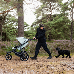 Thule Urban Glide 3 universalus vežimėlis 3in1 Tinted Taupe on Black + Thule Maple Connect autokėdutė