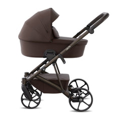 Tutis Leo5+ universalus vežimėlis 3in1 (480) Dark Brown + Tutis Beno i-Size autokėdutė