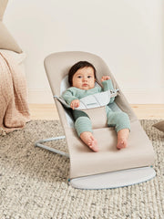 BABYBJÖRN gultukas - Bouncer Balance Soft - Spalva - Beige/Grey - light grey frame