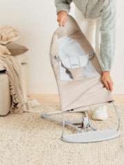 BABYBJÖRN gultukas - Bouncer Balance Soft - Spalva - Beige/Grey - light grey frame