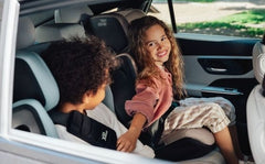 Automobilinė kėdutė Britax Kidfix PRO i-size 100 - 150cm. - Urban Olive