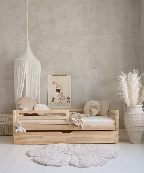 Lovytė Basic Fello Plus (su stalčiumi) 120x60 (naturali mediena)