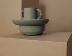Atelier Keen silikoninis puodelis su snapeliu  - Spalva - Blue clay