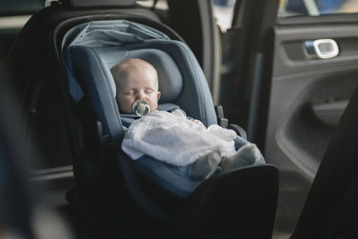 Thule Maple i-Size automobilinė kėdutė Black
