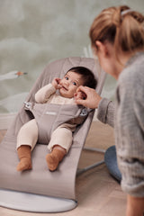 BABYBJÖRN gultukas - Bouncer Bliss - Spalva - Sand grey - light grey frame